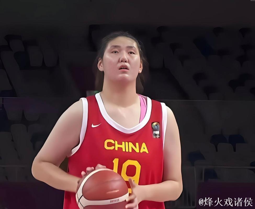 “小巨人”张子宇WCBA首秀惊艳 替补登场砍下15分6板 “小巨人”张子宇WCBA首秀惊艳 替补登场砍下15分6板